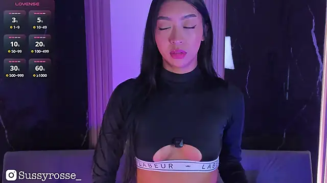 Snapshot of Sussyrosse_ chatting on 10, 10, 2025 Sussyrosse online show from 10, 10, 2025