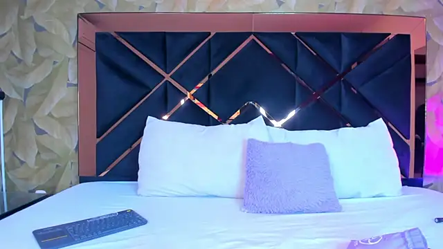 Snapshot of AliciaJerez1 chatting on 7, 11, 2025 AliciaJerez1 online show from 7, 11, 2025