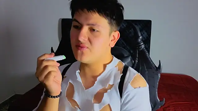 Snapshot of Ryan_Doretti chatting on 29, 10, 2025 Ryan Doretti online show from 29, 10, 2025