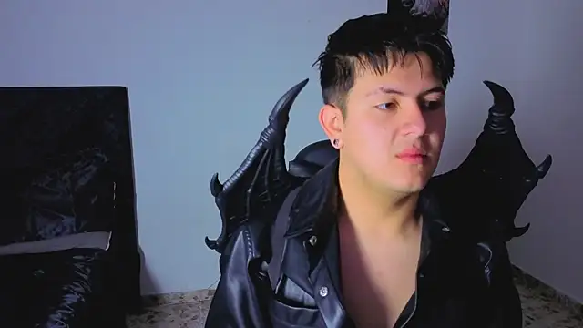 Snapshot of Ryan_Doretti chatting on 31, 10, 2025 Ryan Doretti online show from 31, 10, 2025