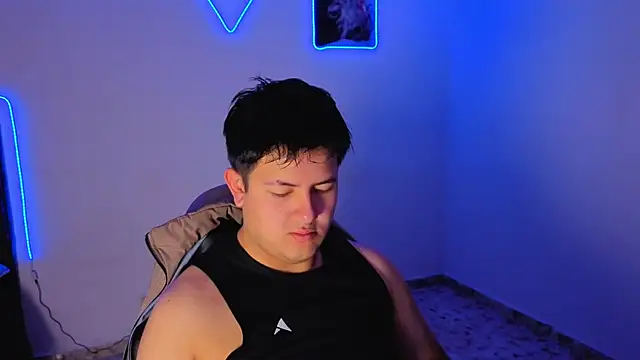 Snapshot of Ryan_Doretti chatting on 6, 11, 2025 Ryan Doretti online show from 6, 11, 2025