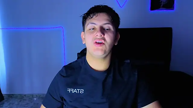 Snapshot of Ryan_Doretti chatting on 25, 11, 2025 Ryan Doretti online show from 25, 11, 2025