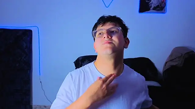 Snapshot of Ryan_Doretti chatting on 2, 12, 2025 Ryan Doretti online show from 2, 12, 2025