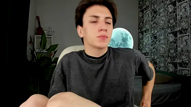 Snapshot of Oliver_Starboy chatting on 9, 9, 2025 Oliver Starboy online show from 9, 9, 2025
