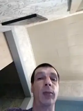 Snapshot of N_i_k_o_l_a_u chatting on 6, 2, 2026 N i k o l a u online show from 6, 2, 2026