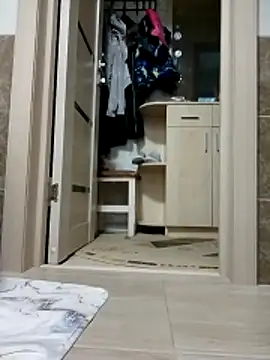 Snapshot of N_i_k_o_l_a_u chatting on 15, 2, 2026 N i k o l a u online show from 15, 2, 2026