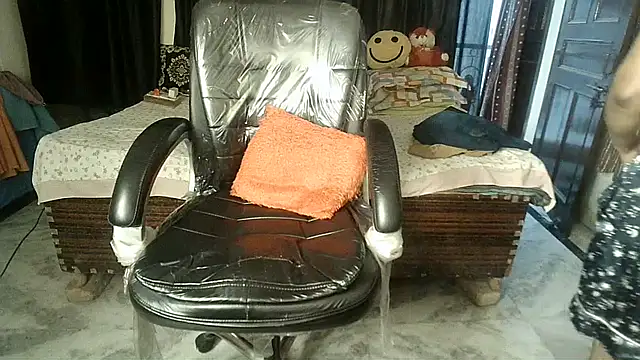 Snapshot of Anaconda-Mall chatting on 7, 7, 2026 Anaconda-Mall online show from 7, 7, 2026
