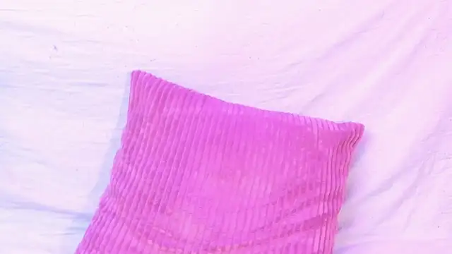 Saraa Graham online show from 25, 10, 2025