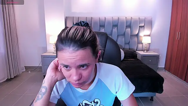 Celestee rain online show from 24, 9, 2025