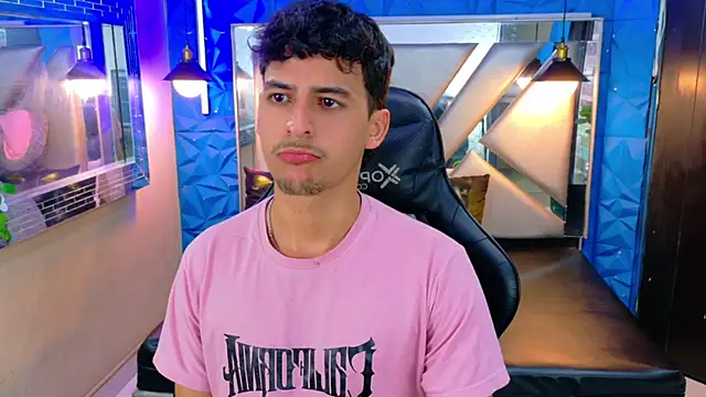 Snapshot of Alan_Del_Reyx chatting on 21, 9, 2025 Alan Del Reyx online show from 21, 9, 2025