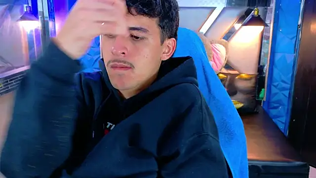 Snapshot of Alan_Del_Reyx chatting on 23, 9, 2025 Alan Del Reyx online show from 23, 9, 2025