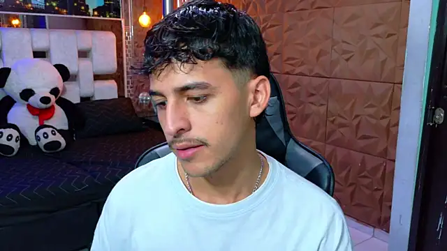 Snapshot of Alan_Del_Reyx chatting on 30, 9, 2025 Alan Del Reyx online show from 30, 9, 2025