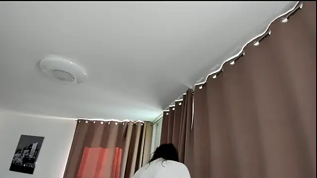 Natascha-Hill online show from 8, 3, 2025