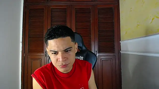 Snapshot of edy_play chatting on 24, 9, 2025 edy play online show from 24, 9, 2025