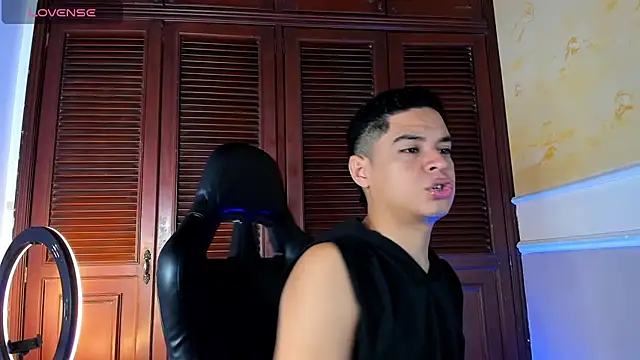 Snapshot of edy_play chatting on 24, 10, 2025 edy play online show from 24, 10, 2025