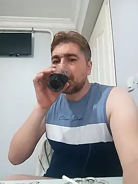 Snapshot of mert0359 chatting on 24, 10, 2025 mert0359 online show from 24, 10, 2025