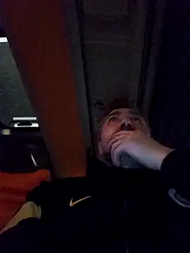 mert0359 online show from 17, 4, 2026