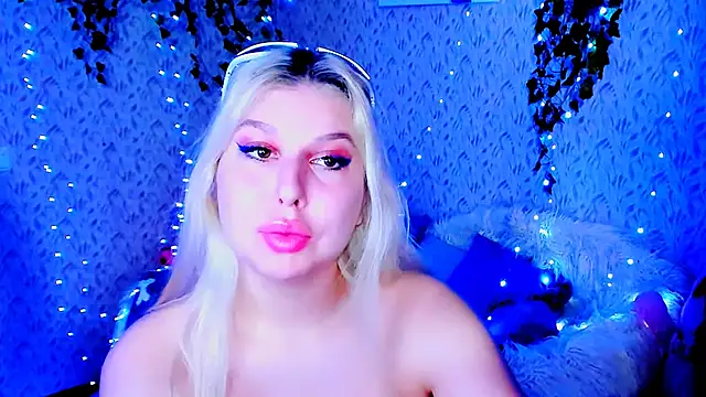 ChloeRicc online show from 10, 11, 2025