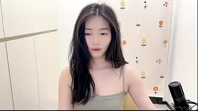 Rosalind xixi online show from 15, 9, 2025