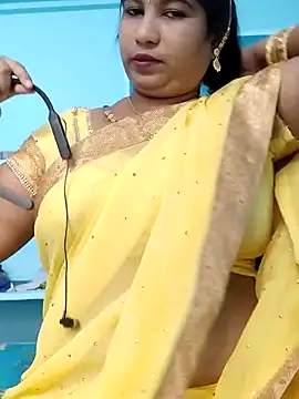 Snapshot of yelmaji91 chatting on 20, 10, 2025 yelmaji91 online show from 20, 10, 2025