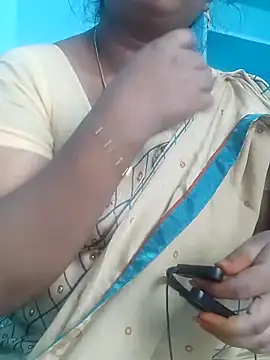 Snapshot of yelmaji91 chatting on 7, 11, 2025 yelmaji91 online show from 7, 11, 2025