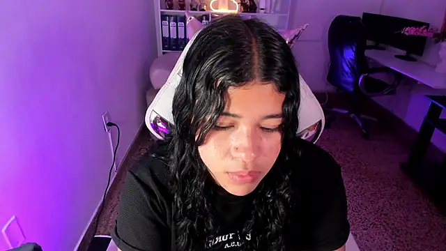 Ivy nt online show from 9, 10, 2025