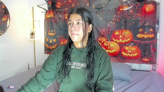 Ivy nt online show from 22, 10, 2025