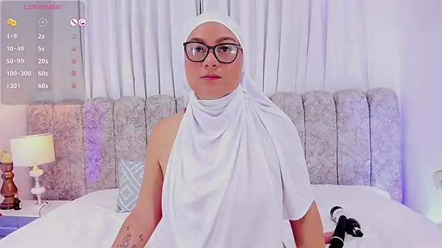 azaharaaa  online show from 30, 5, 2026
