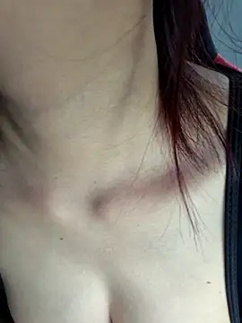 Linh linh01 online show from 6, 3, 2026