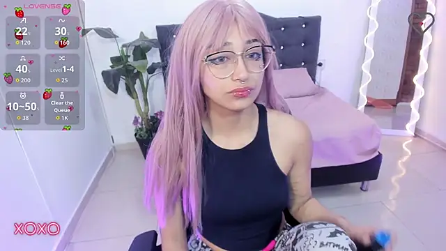 HANNI TAY online show from 5, 2, 2026