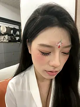 Snapshot of yuanyuanzi99 chatting on 27, 9, 2025 yuanyuanzi99 online show from 27, 9, 2025