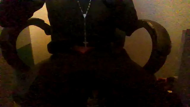 Dikklauss online show from 17, 10, 2025