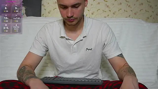 Snapshot of johnstoneisland chatting on 29, 4, 2026 johnstoneisland online show from 29, 4, 2026