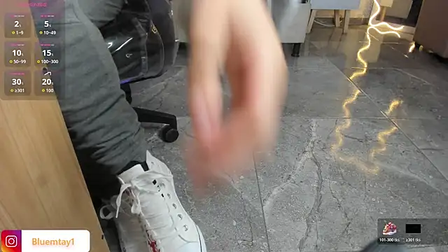 BLUE TAY1 online show from 5, 3, 2026