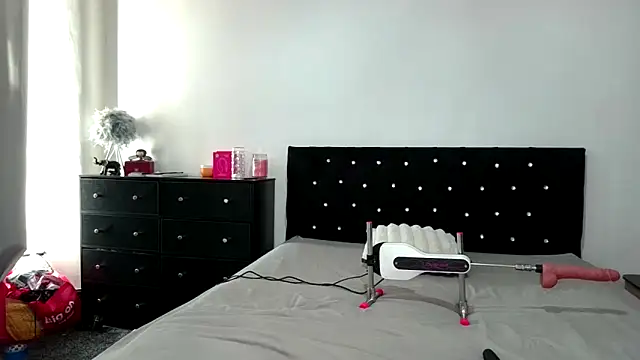 Snapshot of OliviaRyan22 chatting on 18, 3, 2026 OliviaRyan22 online show from 18, 3, 2026