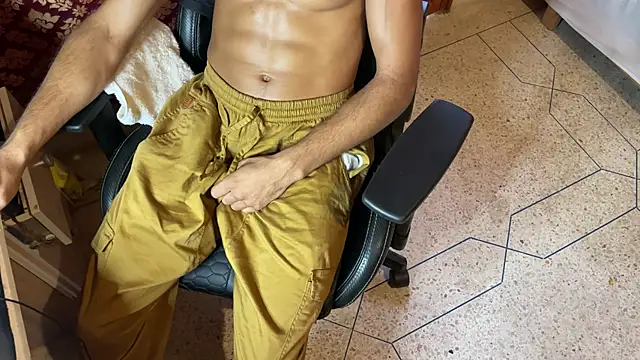 Snapshot of JUSTFORRICH chatting on 19, 10, 2025 JUSTFORRICH online show from 19, 10, 2025