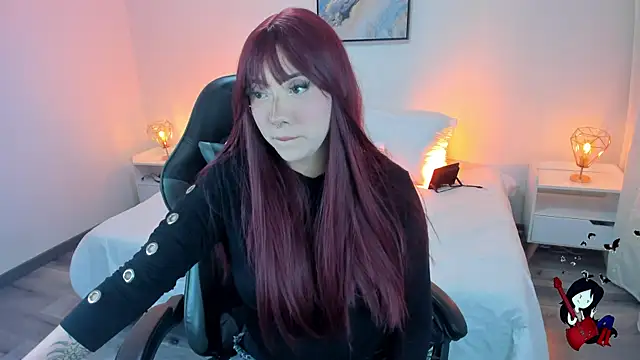 Snapshot of Noahcryptic chatting on 8, 10, 2025 Noahcryptic online show from 8, 10, 2025