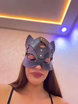 Lina-ass online show from 29, 6, 2026