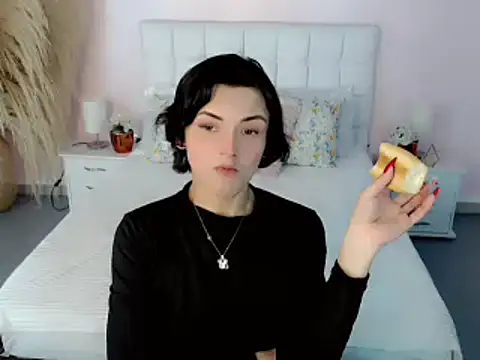 Snapshot of nathalialoes1 chatting on 12, 10, 2025 nathalialoes1 online show from 12, 10, 2025