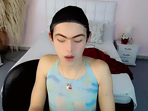 Snapshot of nathalialoes1 chatting on 16, 10, 2025 nathalialoes1 online show from 16, 10, 2025