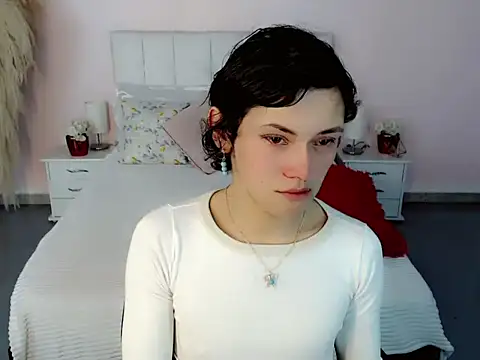 Snapshot of nathalialoes1 chatting on 25, 10, 2025 nathalialoes1 online show from 25, 10, 2025