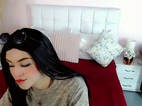 Snapshot of nathalialoes1 chatting on 10, 11, 2025 nathalialoes1 online show from 10, 11, 2025