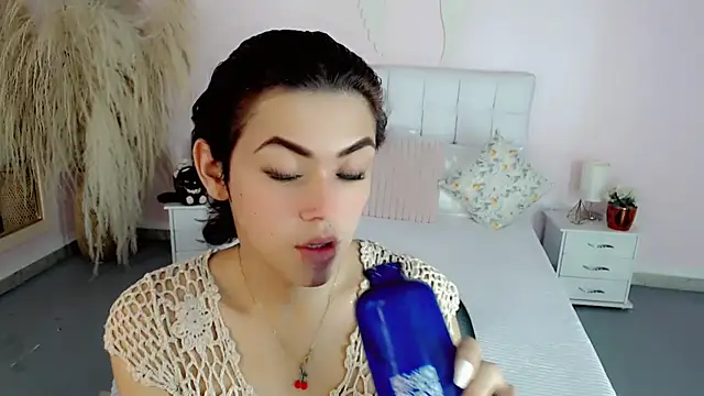 nathalialoes1 online show from 21, 12, 2025