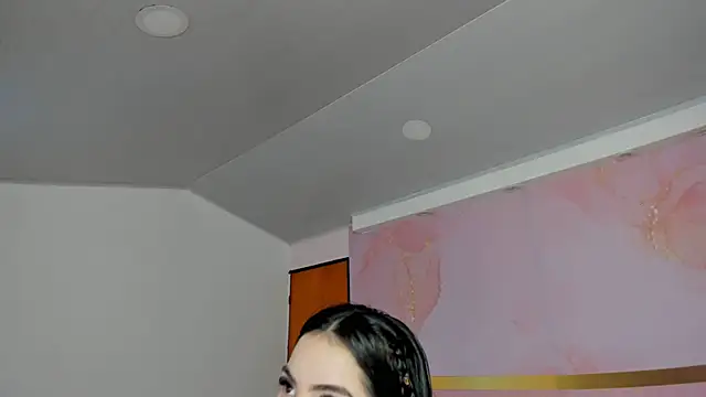 milk candy18 online show from 18, 9, 2025