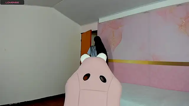 milk candy18 online show from 30, 9, 2025