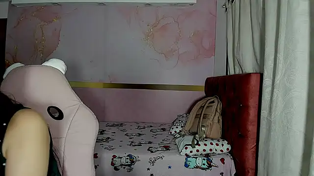 milk candy18 online show from 28, 11, 2025