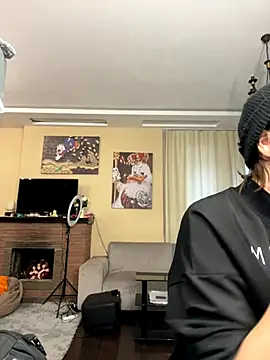 Snapshot of Miranda_Kerry chatting on 6, 11, 2025 Miranda Kerry online show from 6, 11, 2025