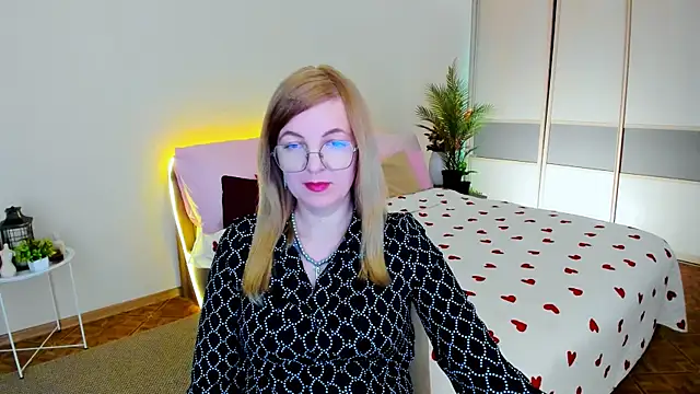 YourUniverser online show from 28, 5, 2026