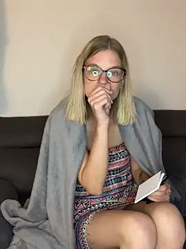 Lesamantssexy online show from 11, 10, 2025