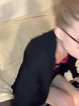 Snapshot of Lesamantssexy chatting on 22, 3, 2026 Lesamantssexy online show from 22, 3, 2026